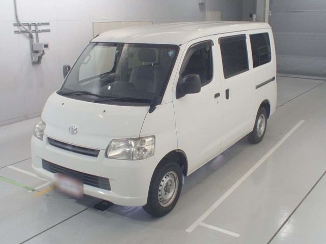 40042 Toyota Town ace van S402M 2017 г. (CAA Chubu)